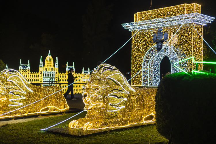 Megnyílt a Lumina Park a Palatinus fürdőben
