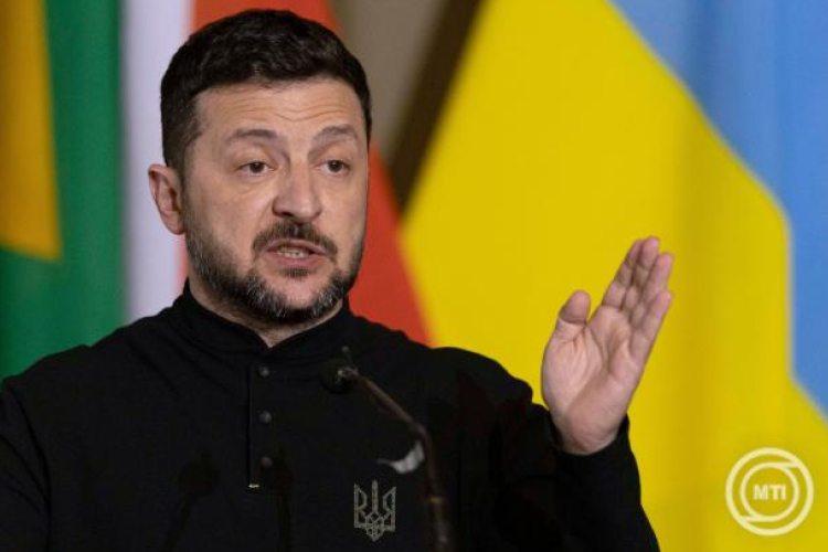 Teljes és feltétel nélküli tűzszünetet sürgetett az ukrán elnök