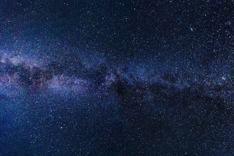 Sikerrel visszaérkezett a Földre a NASA Holdat megkerülő űrkabinja, az Orion
