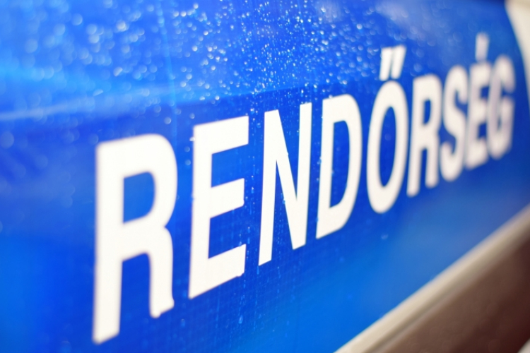 Húszmilliós cigarettafogás a magyar-ukrán zöldhatáron