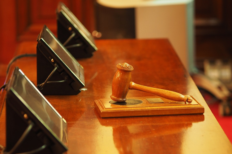 Több mint 200 millió forinttal károsította meg a munkáltatóját